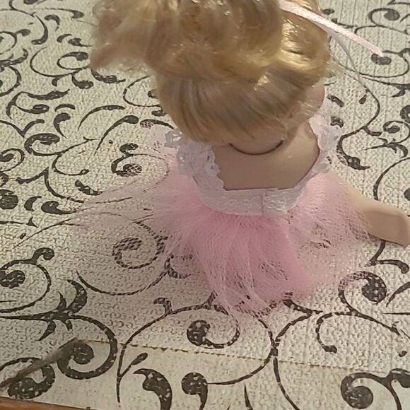 Adorable Pink Porcelain Ballerina Doll - Picture 3 of 10